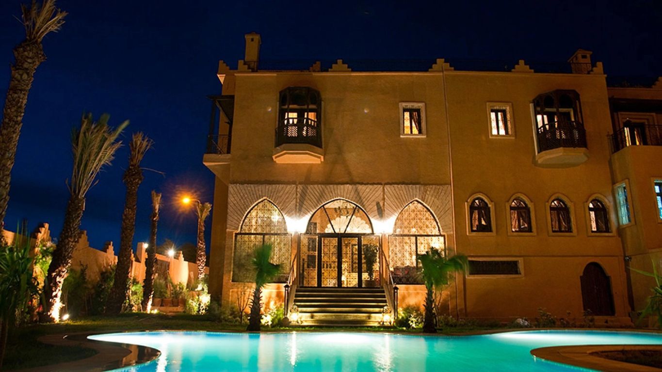villa 6 rooms for sale on Ouarzazate (45000) - See details